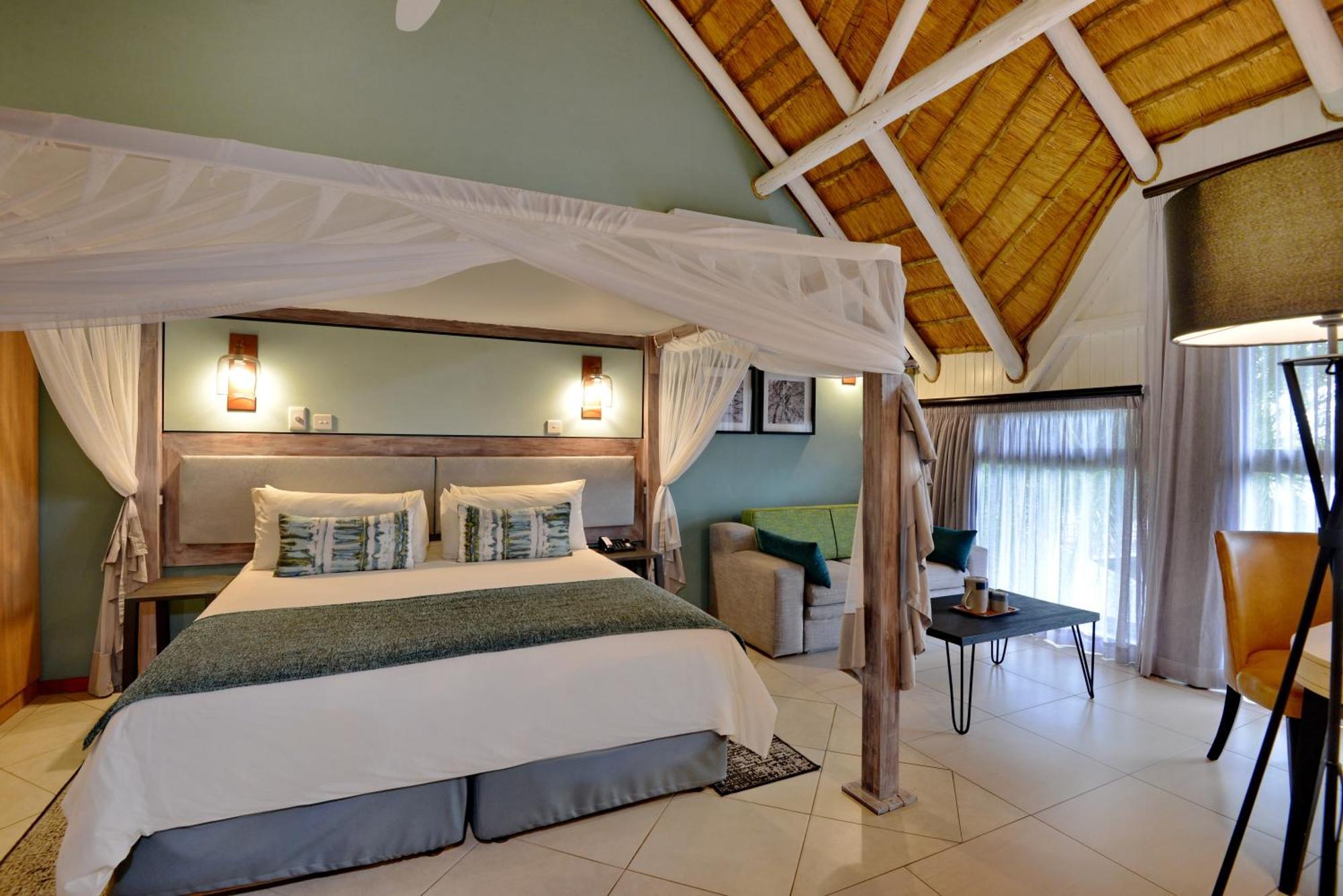 Cresta Mowana Safari Resort y Spa Kasane Exterior foto